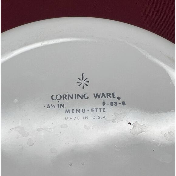 Corning‎ Ware 6.5” Skillet with lid P-83-B Cornflower Lid Has Chip - Picture 5 of 6